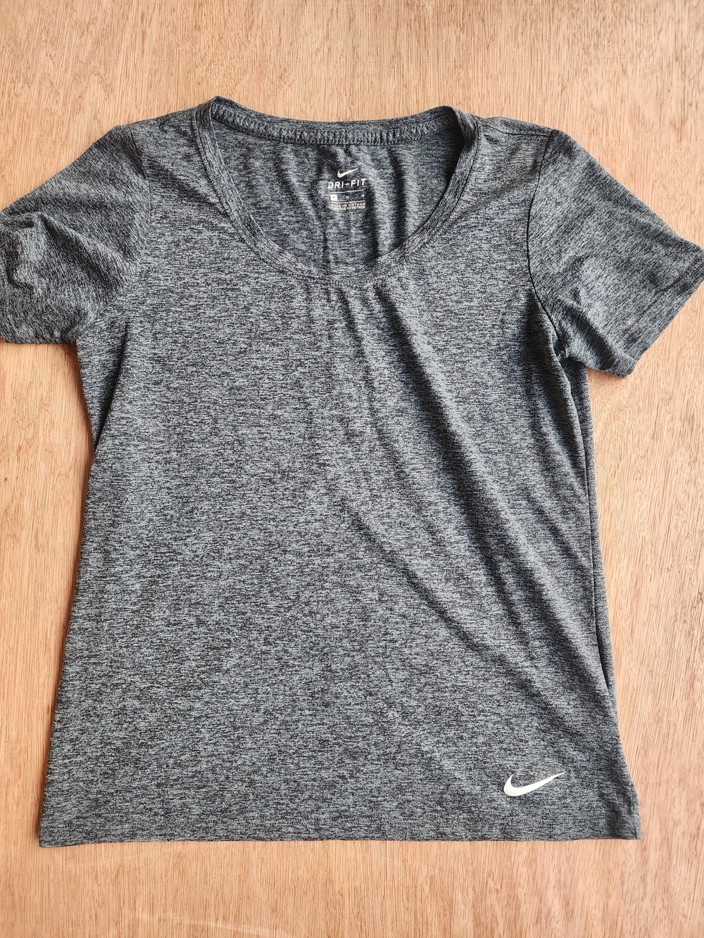 Nike Dri-FIT Heather Gray Athletic Training Tee M